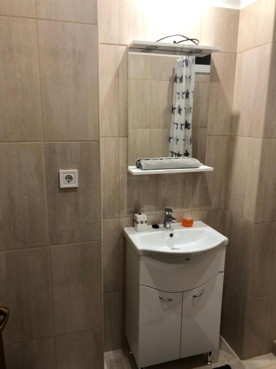 Rozsa Apartmanhaz Szegedin Exterior foto